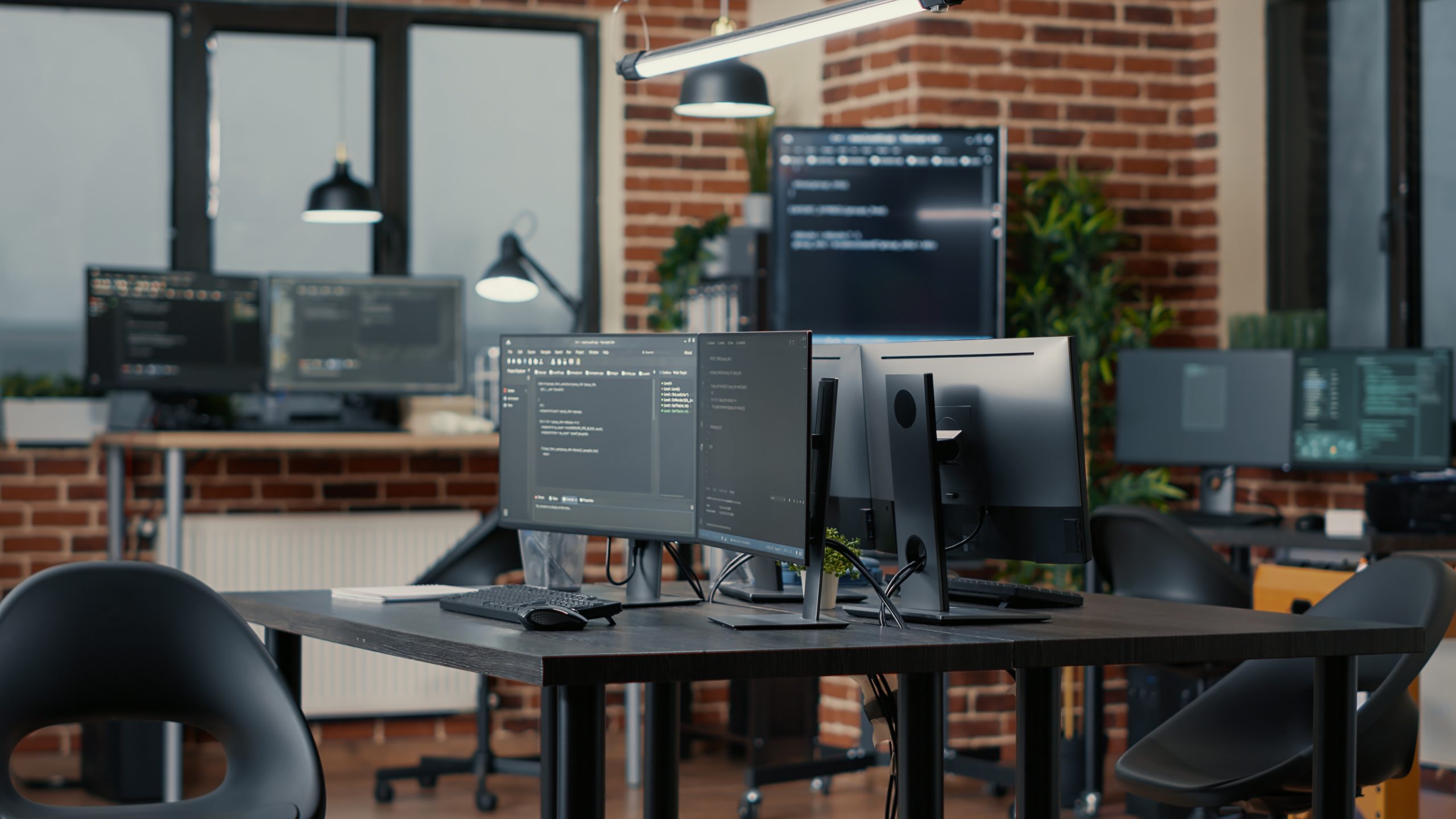 Professional Services Desk with multiple computer stations
